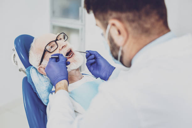 Best Cracked Tooth Emergency Dentist  in Islandia, NY